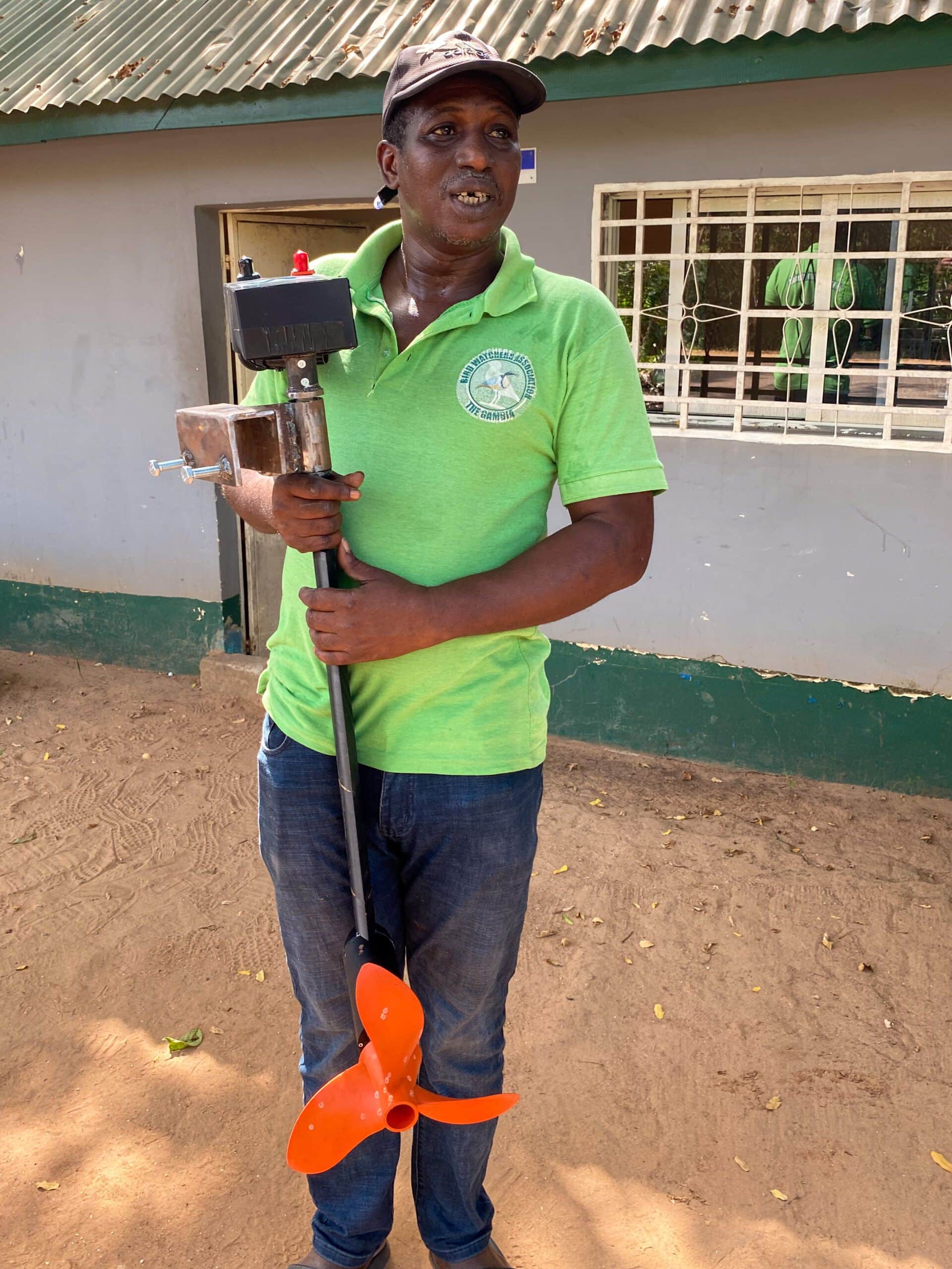 Bird guide Malick Suso mit e-Motor Prototypen